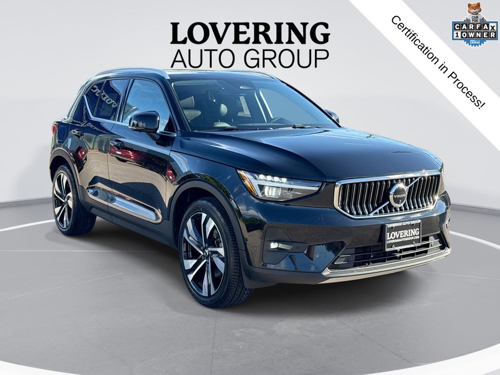 2023 Volvo XC40