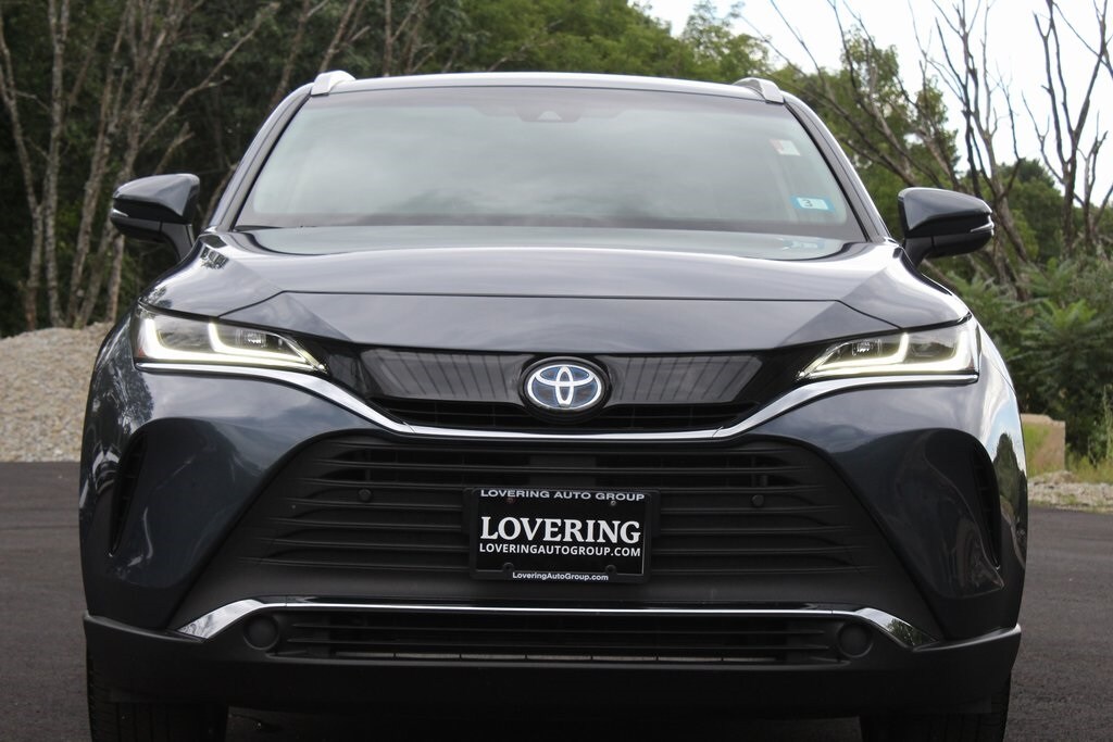 2022 Toyota Venza XLE photo 2