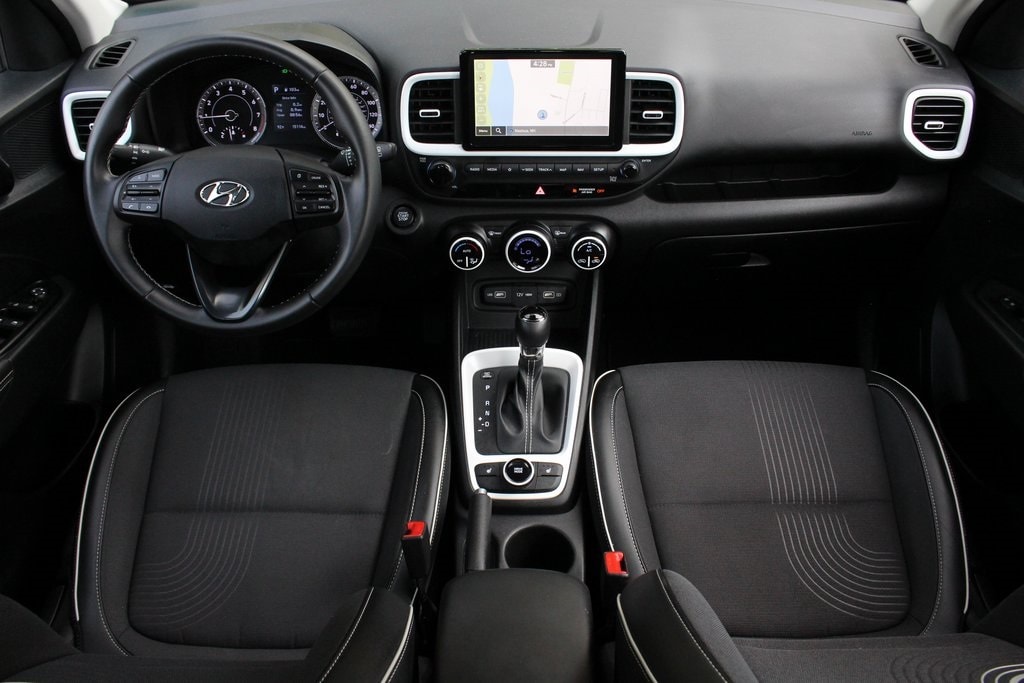 Used 2022 Hyundai Venue Limited with VIN KMHRC8A38NU189045 for sale in Nashua, NH