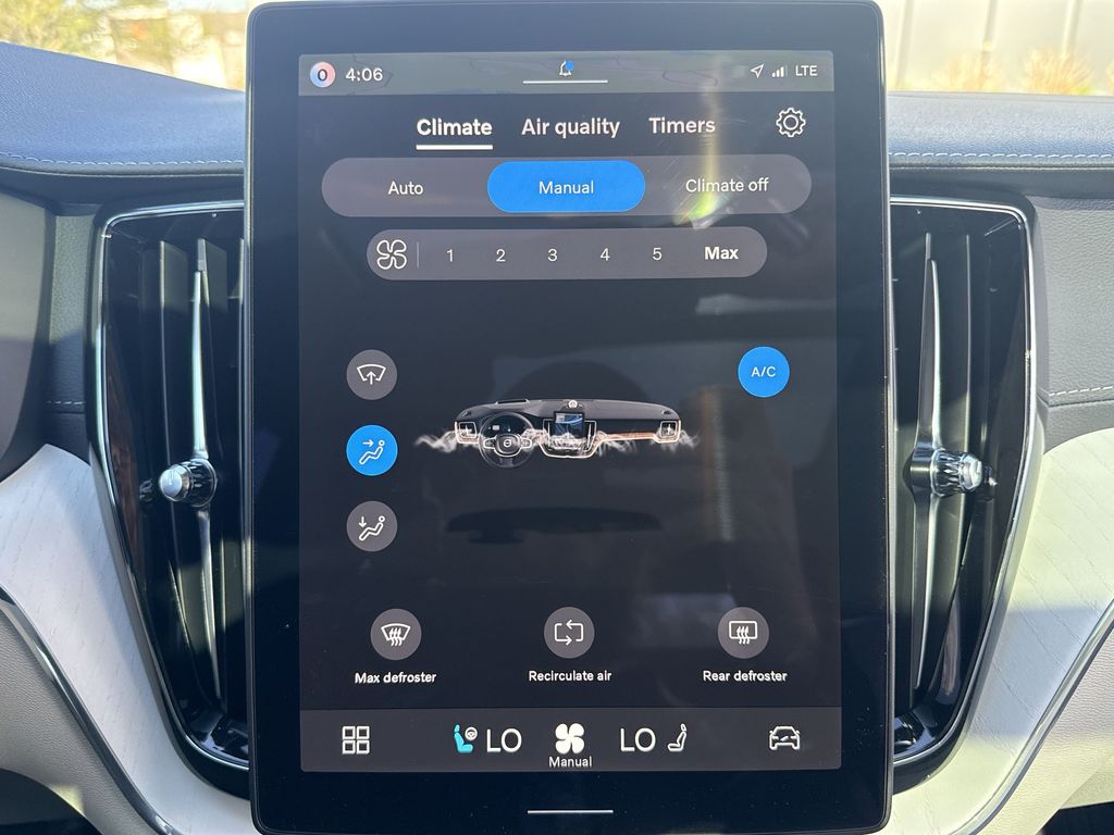 2026 Volvo XC60 Ultra - Photo 19