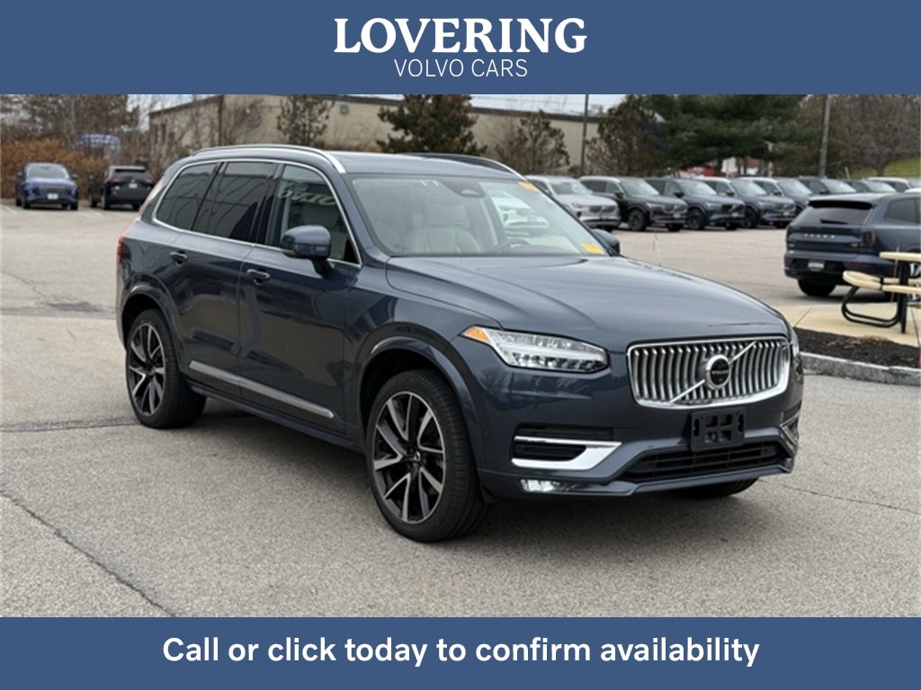 2023 Volvo XC90 Plus's photo