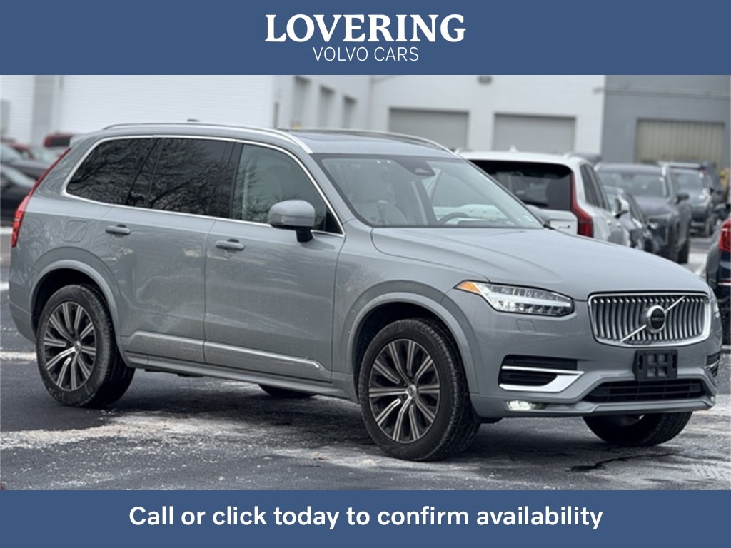 2024 Volvo XC90 Core's photo