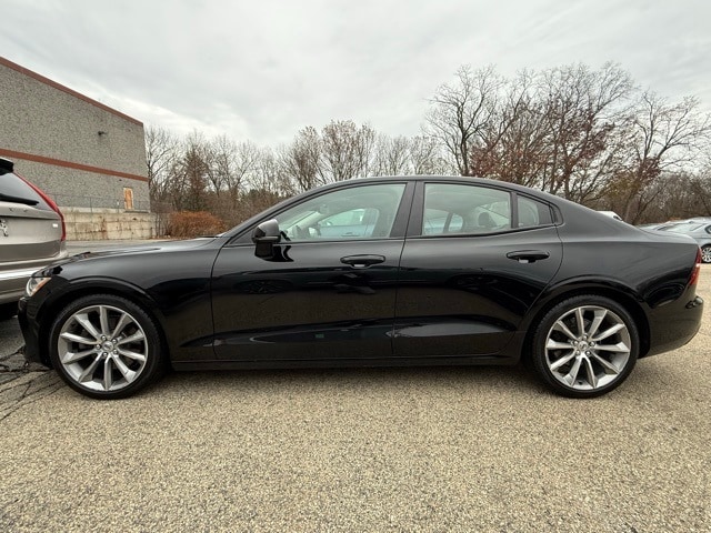 Used 2019 Volvo S60 Momentum with VIN 7JR102FK6KG005207 for sale in Nashua, NH