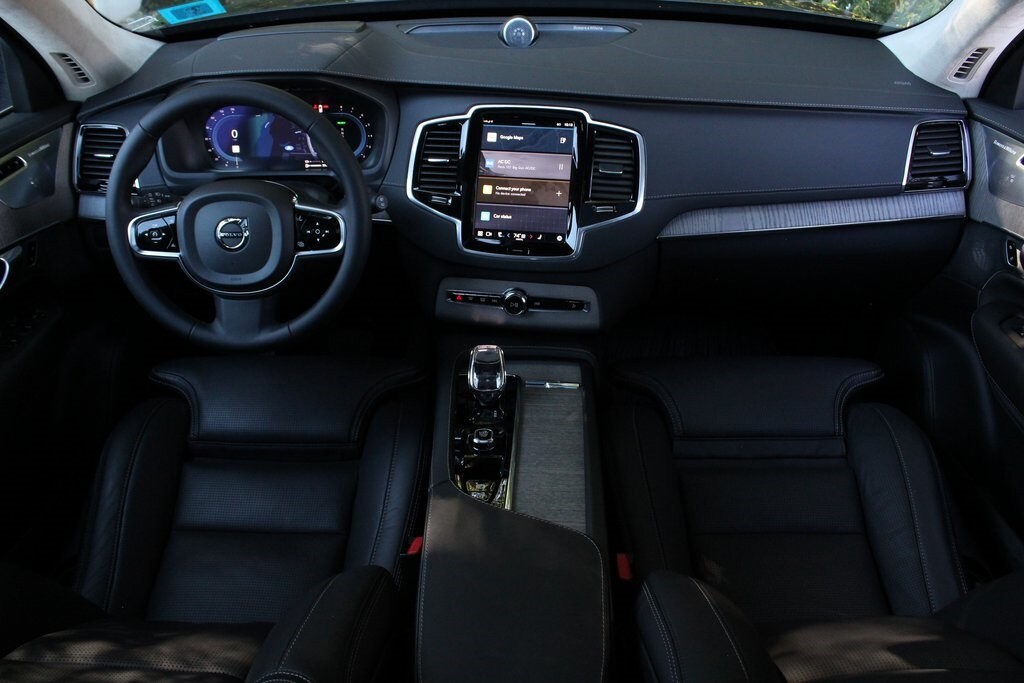 2024 Volvo XC90 Recharge Ultimate photo 2