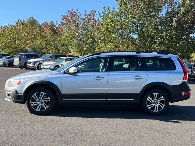 2015 Volvo XC70 3.2 Premier photo 2