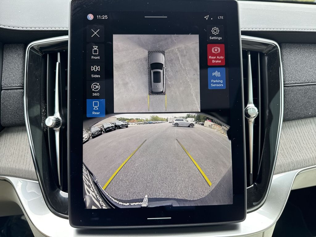 2026 Volvo XC90 Ultra - Photo 19
