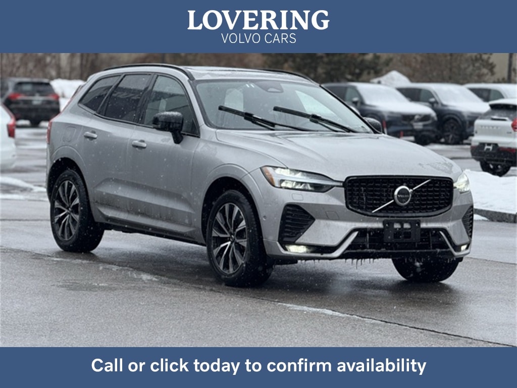 2025 Volvo XC60 Plus's photo