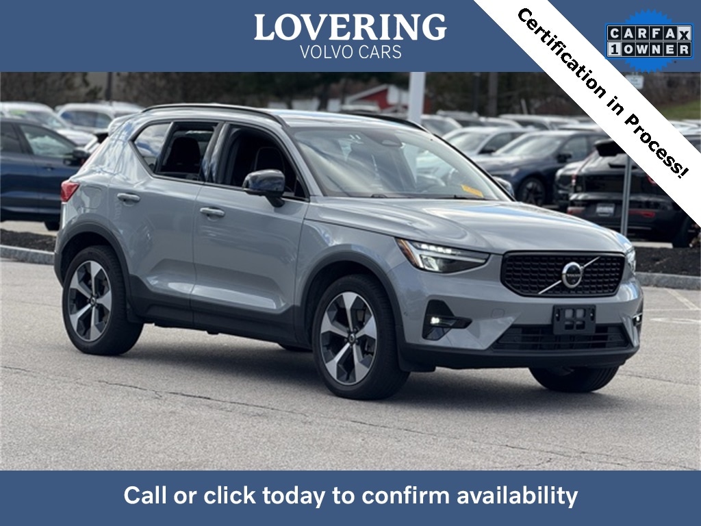 Certified 2025 Volvo XC40 B5 Plus Dark Theme SUV