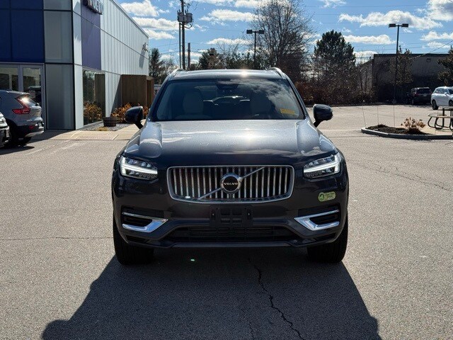 2024 Volvo XC90 Recharge T8 Plus photo 2
