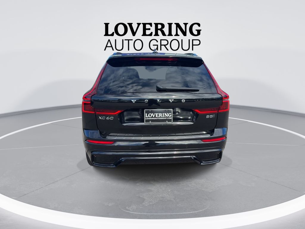 2026 Volvo XC60 Plus - Photo 7