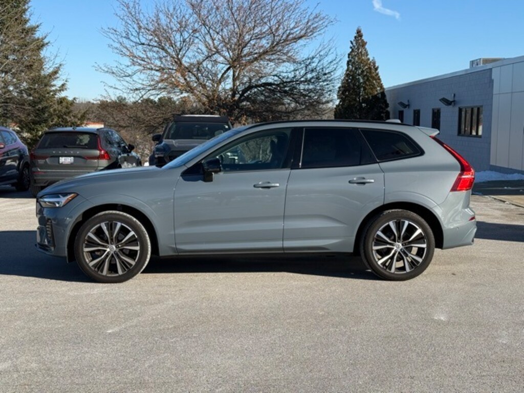 Used 2023 Volvo XC60 B5 Plus Dark Theme SUV