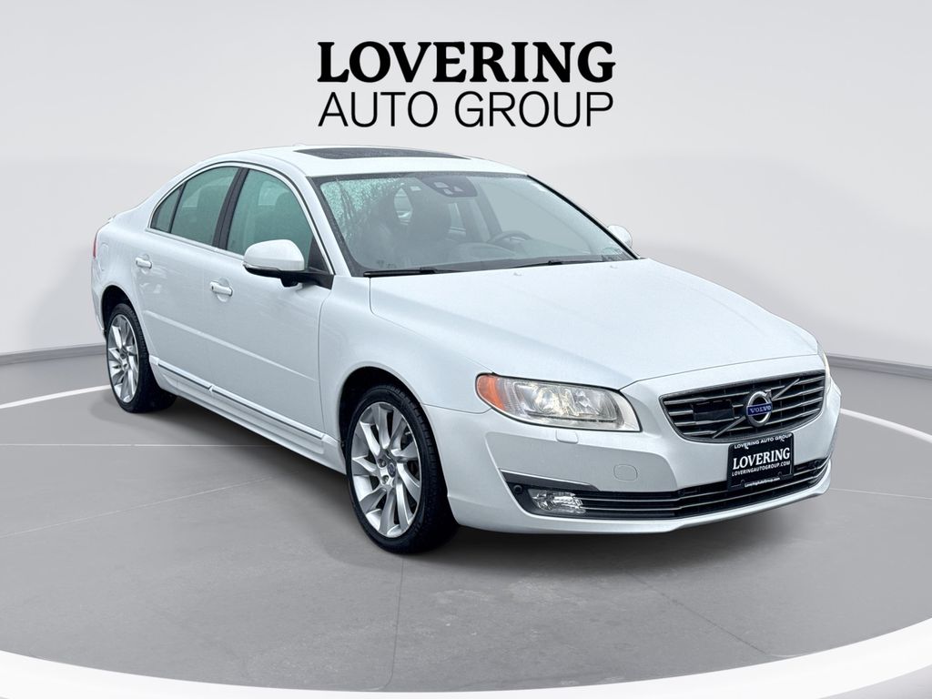 2015 Volvo S80 T6 AWD Platinum's photo