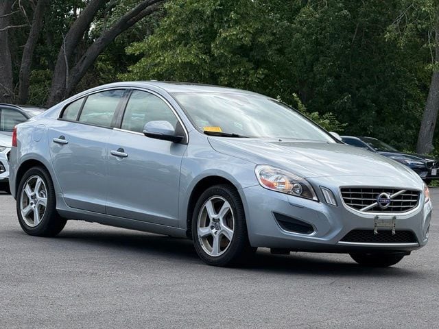 2013 Volvo S60 T5 AWD Auto Premier's photo