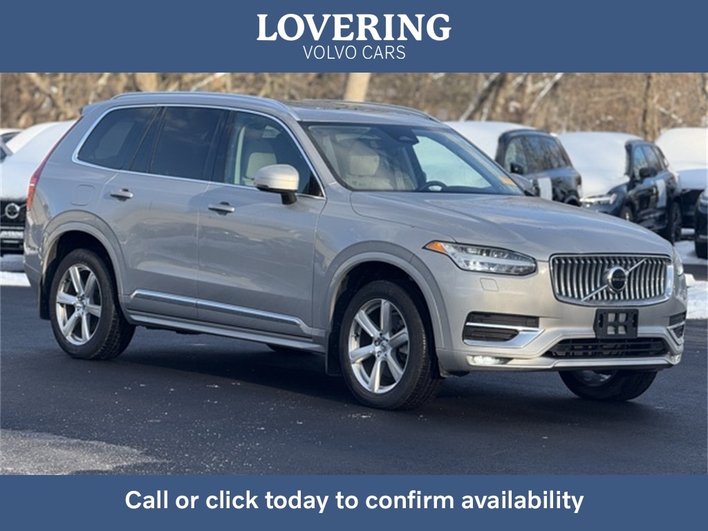 2024 Volvo XC90 Core's photo