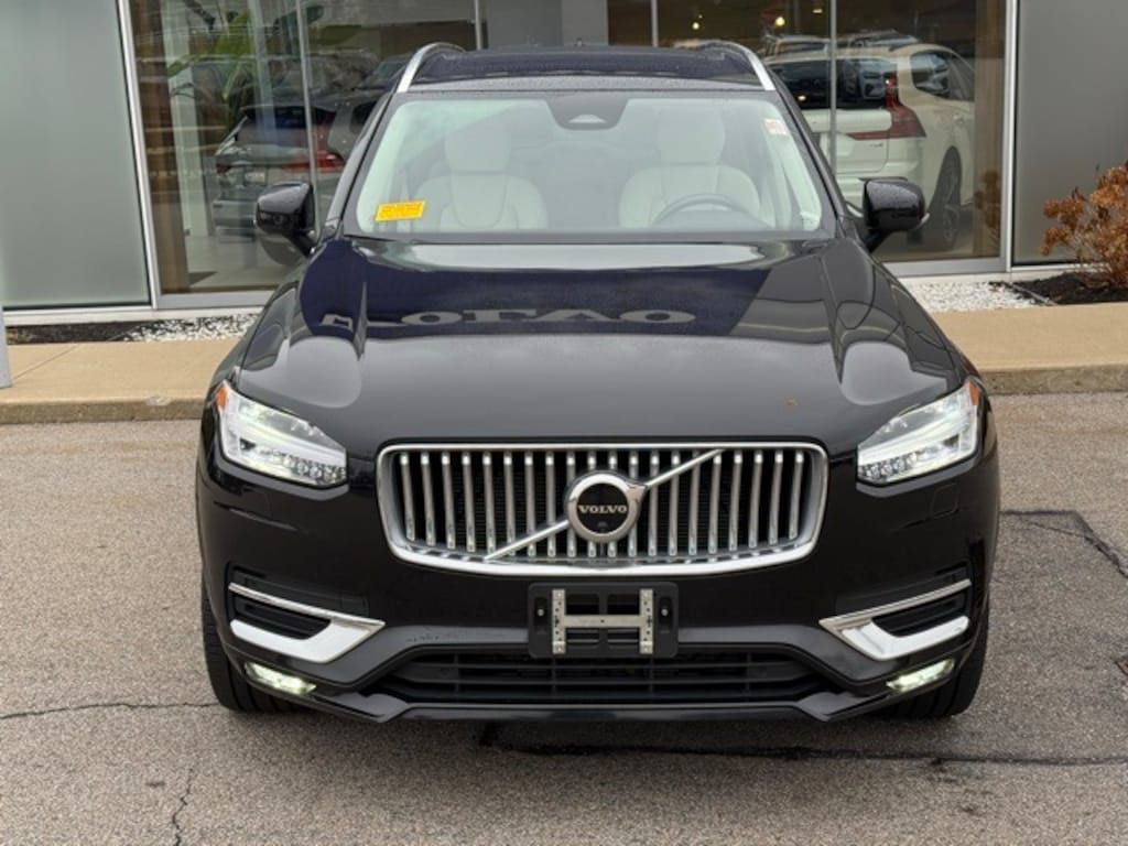 Certified 2023 Volvo XC90 B6 Plus 7-Seater SUV