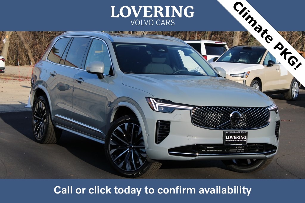 2026 Volvo XC90 Plus's photo