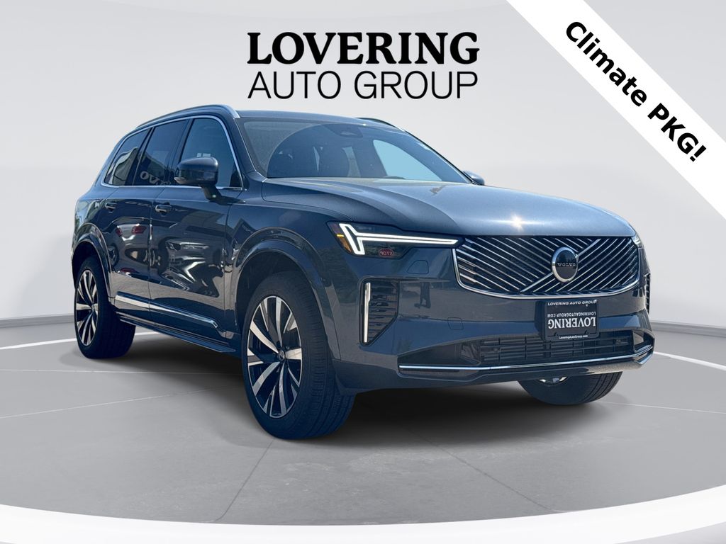2026 Volvo XC90 T8 Recharge Core Bright 4WD's photo