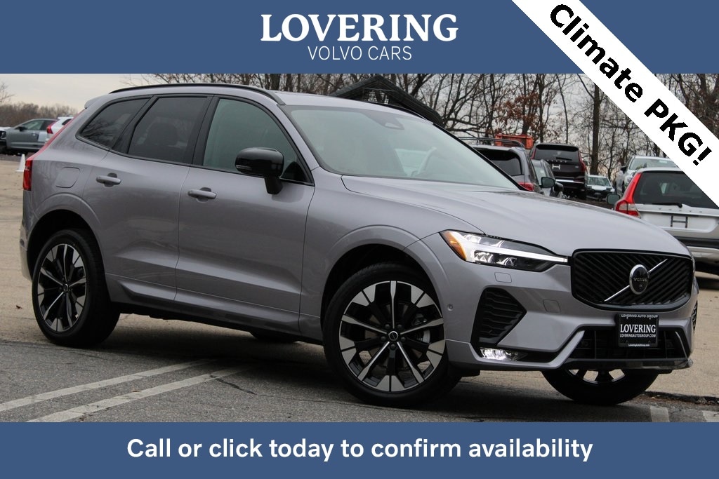 2026 Volvo XC60 Plus's photo