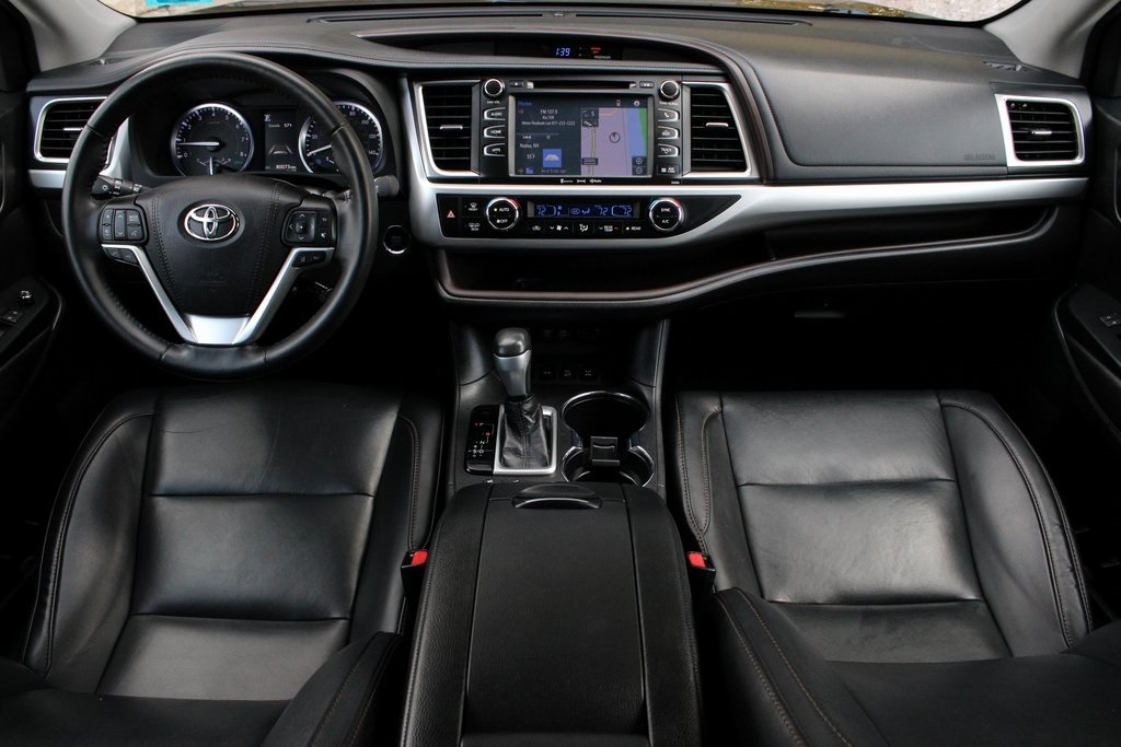 Used 2019 Toyota Highlander XLE SUV