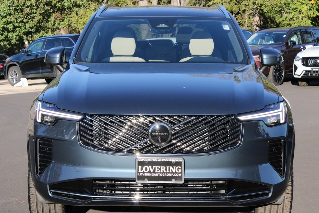 New 2026 Volvo XC90 B6 Plus 7-Seater SUV