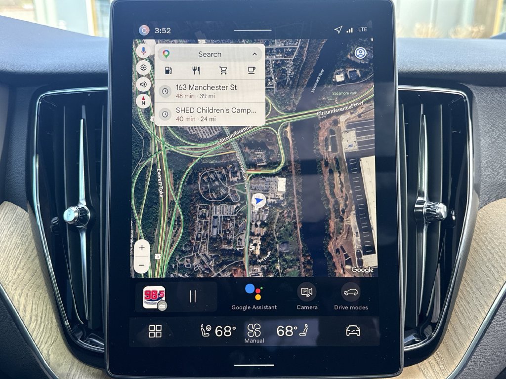 2026 Volvo XC60 Plus - Photo 19