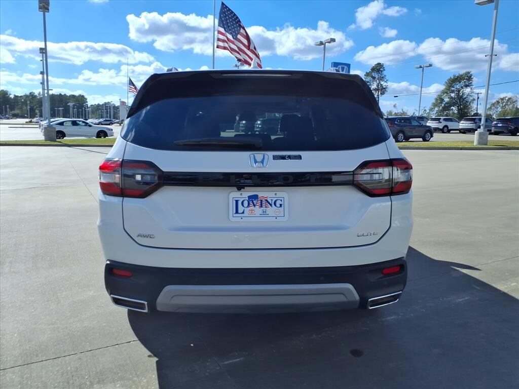 Used 2025 Honda Pilot Elite SUV
