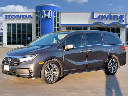 2024 Honda Odyssey Touring Van