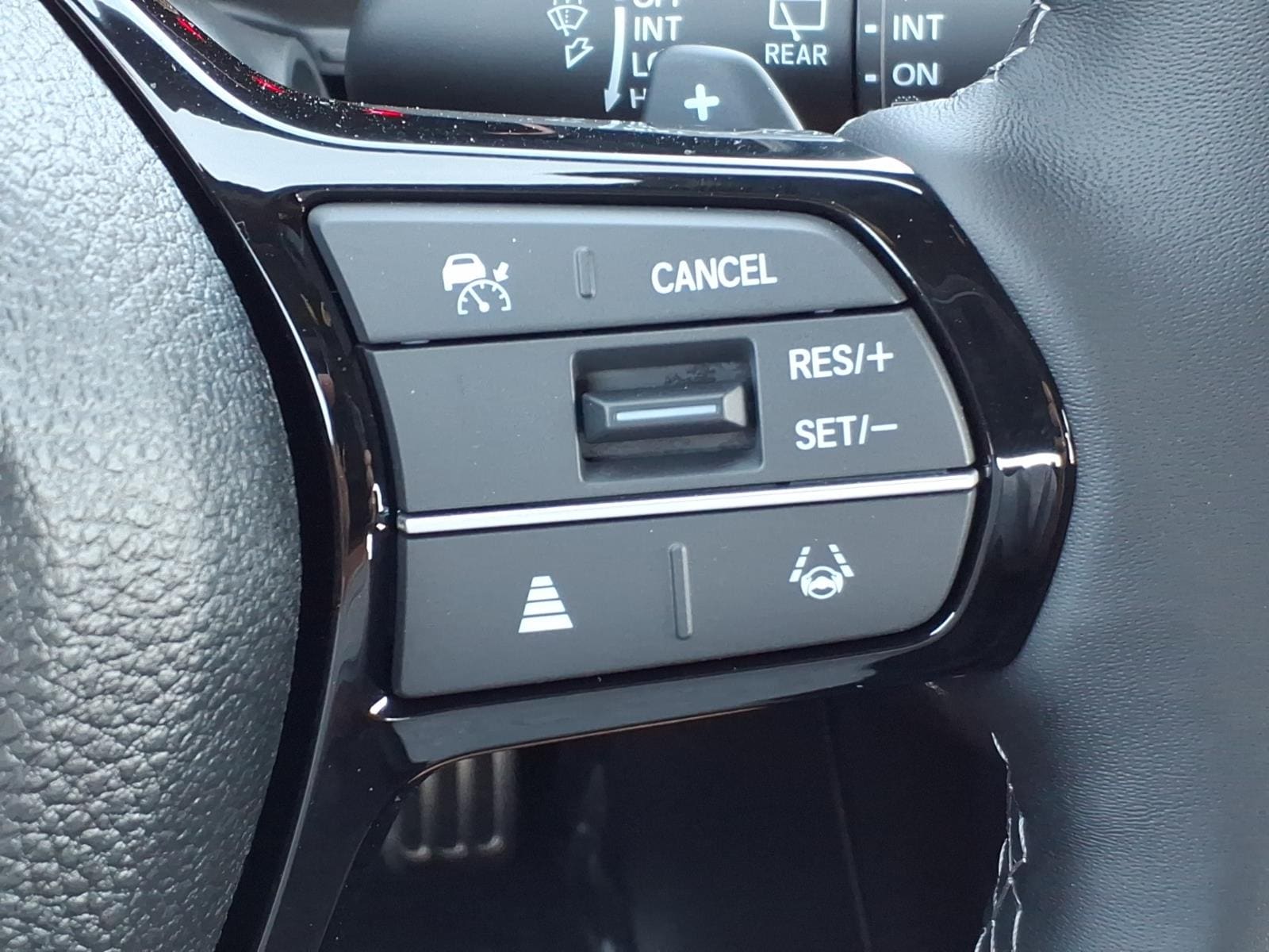 2026 Honda Civic Hatchback Sport - Photo 24