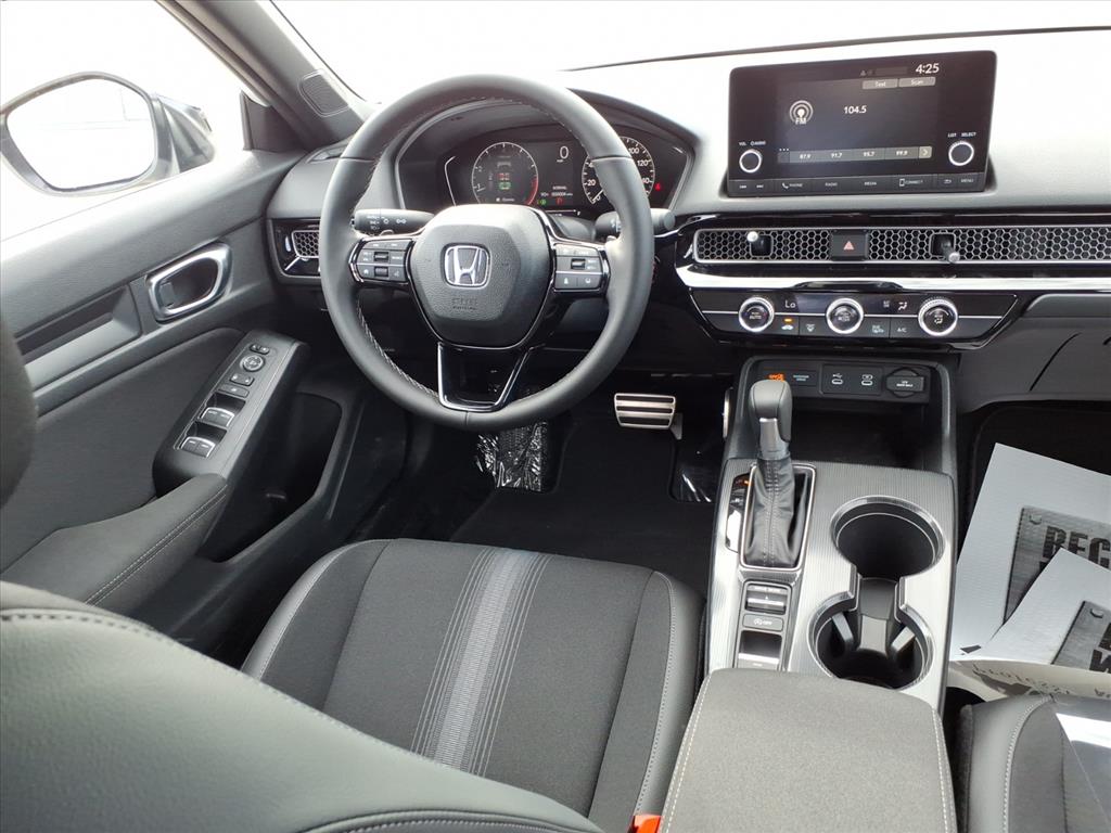 2026 Honda Civic Sport Hatchback photo 4