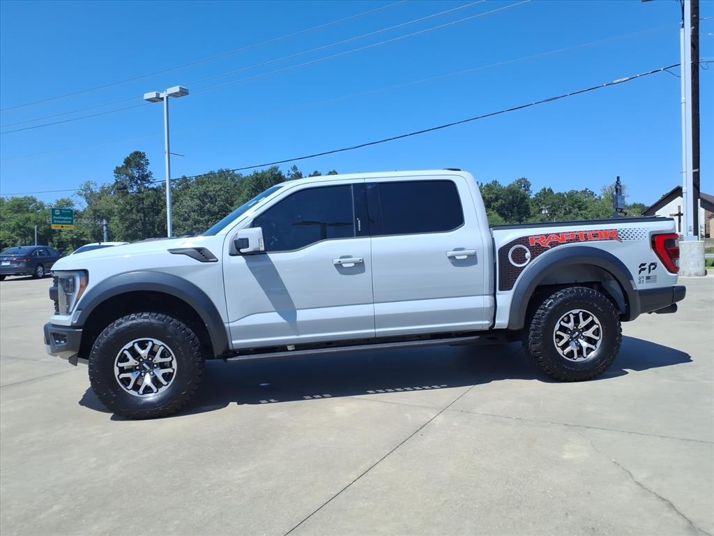 2023 Ford F-150 Raptor photo 2