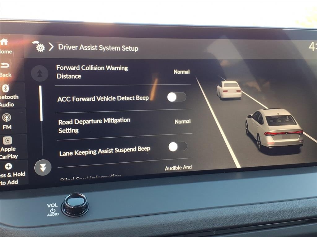 2025 Honda Accord Hybrid EX-L - Photo 8
