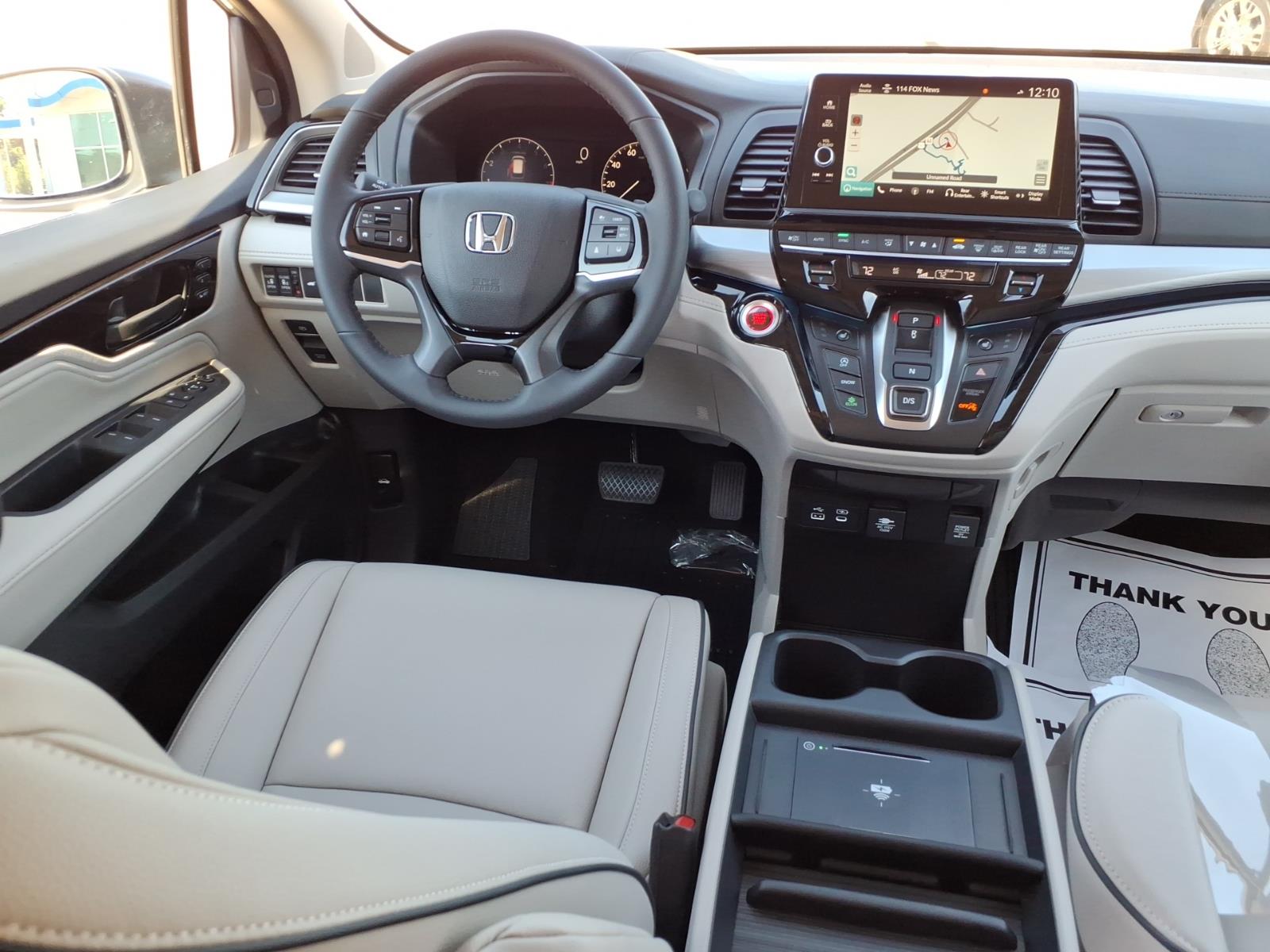 New 2027 Honda Odyssey Touring Touring Mini-Van
