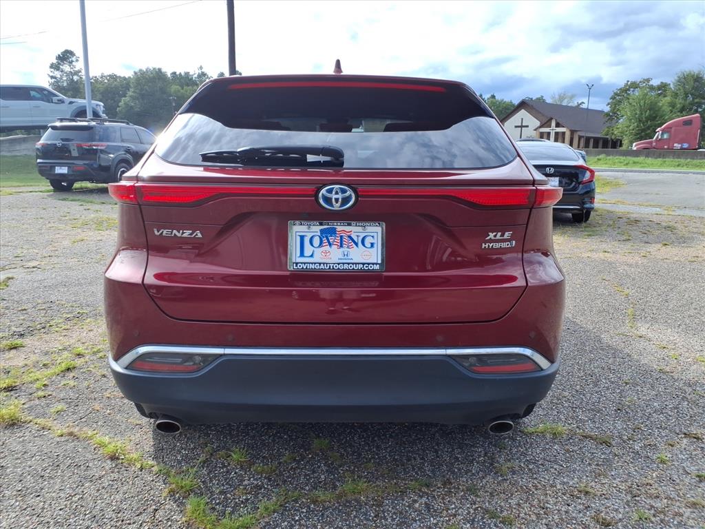 2021 Toyota Venza photo 3