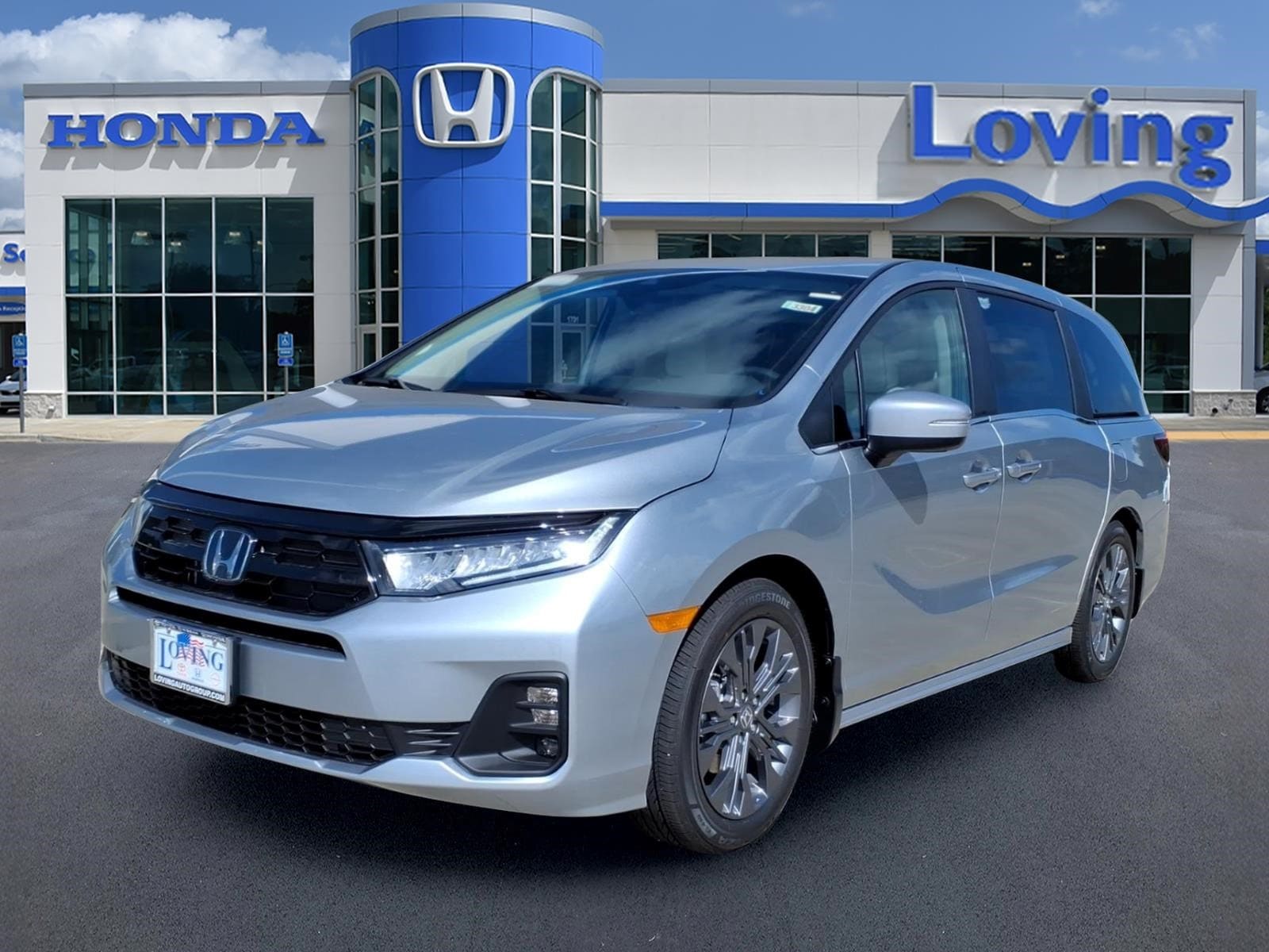 2026 Honda Odyssey Touring Mini-Van 
