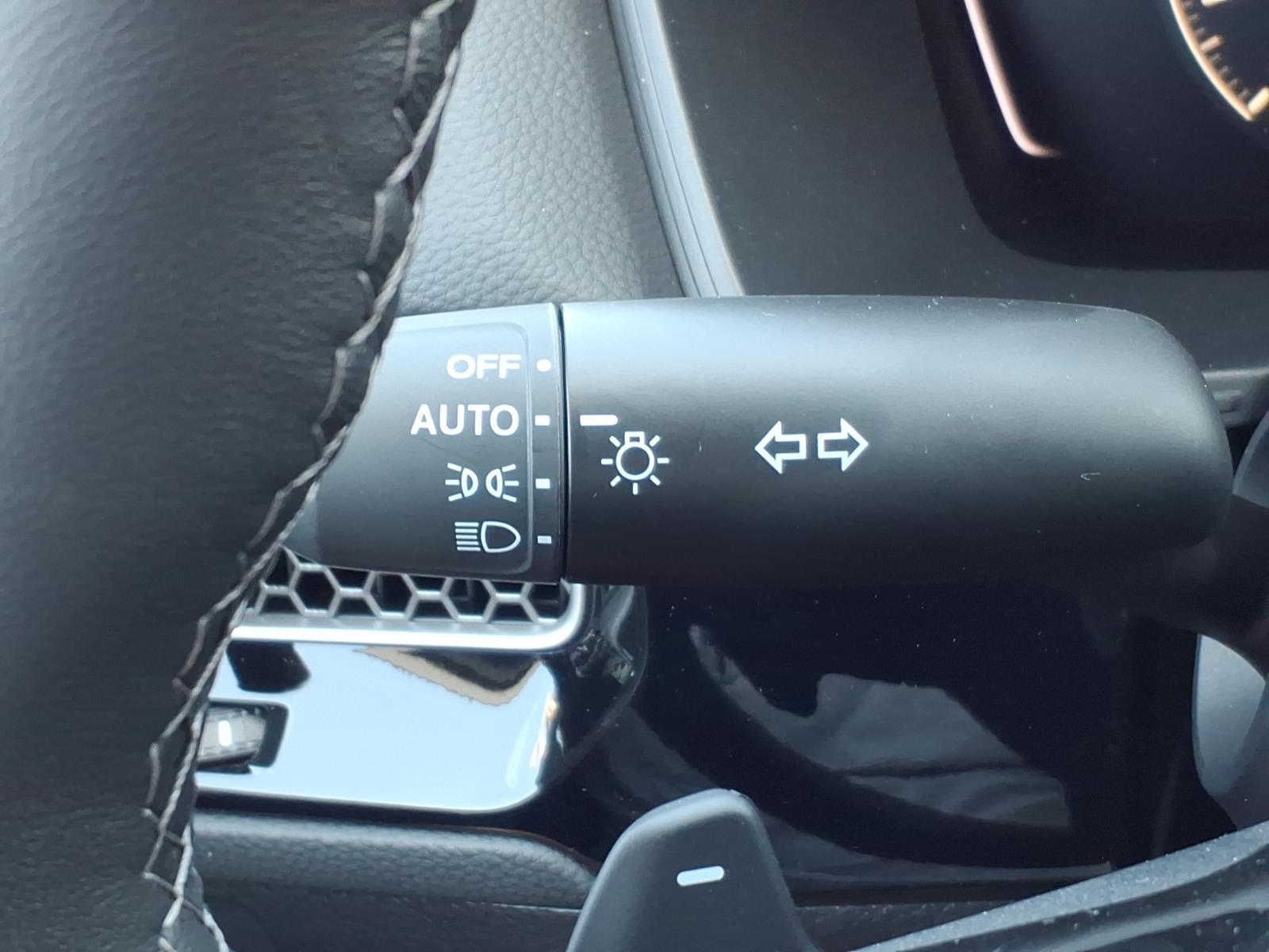 2026 Honda Civic Hatchback Sport - Photo 25