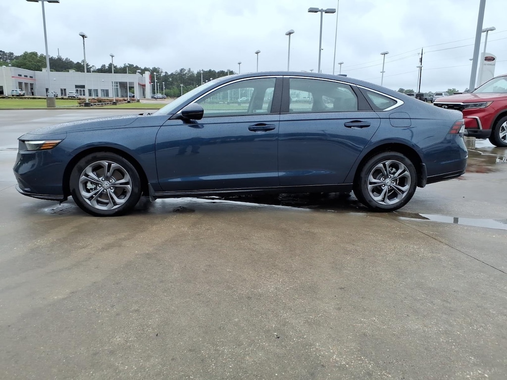 Used 2025 Honda Accord Hybrid EX-L Sedan