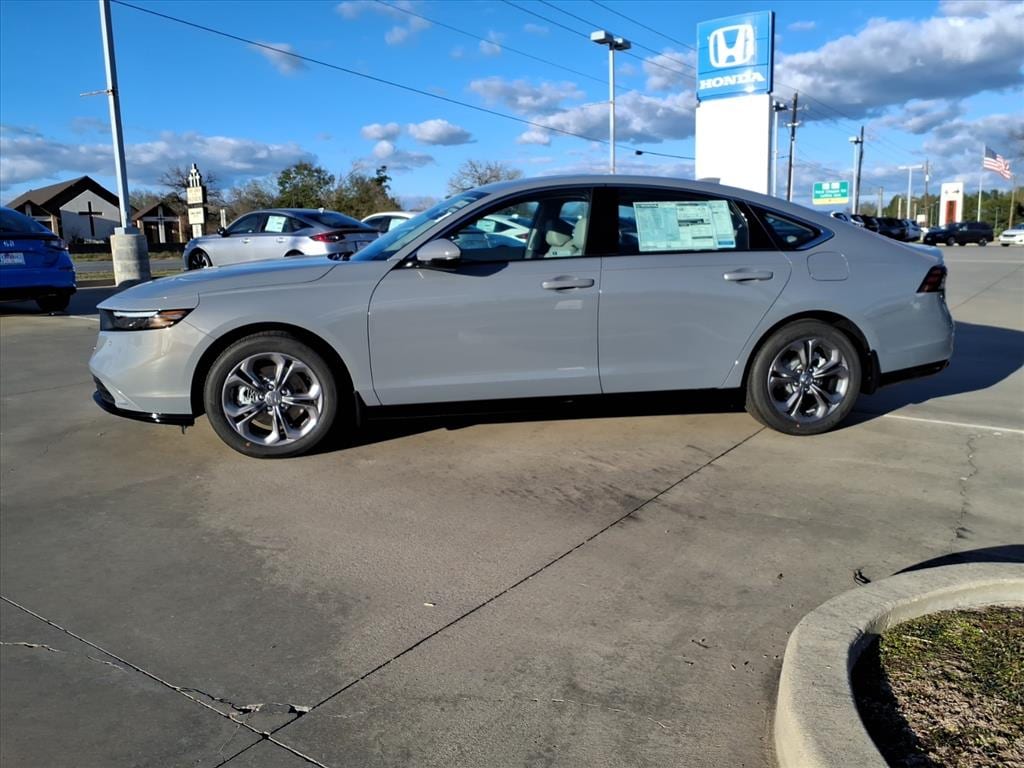 New 2025 Honda Accord Hybrid EX-L EX-L Sedan