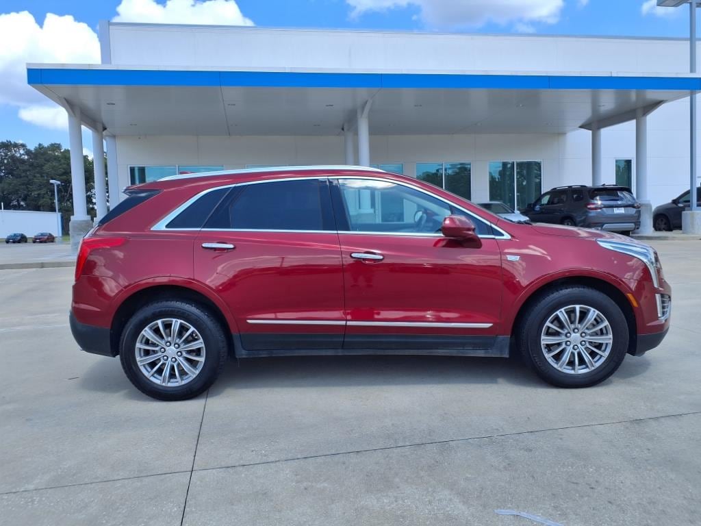 Used 2019 Cadillac XT5 Luxury with VIN 1GYKNCRS9KZ195220 for sale in Lufkin, TX
