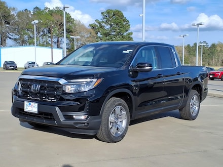Featured New 2026 Honda Ridgeline RTL AWD RTL  Crew Cab 5.3 ft. SB for sale near you in Lufkin, TX
