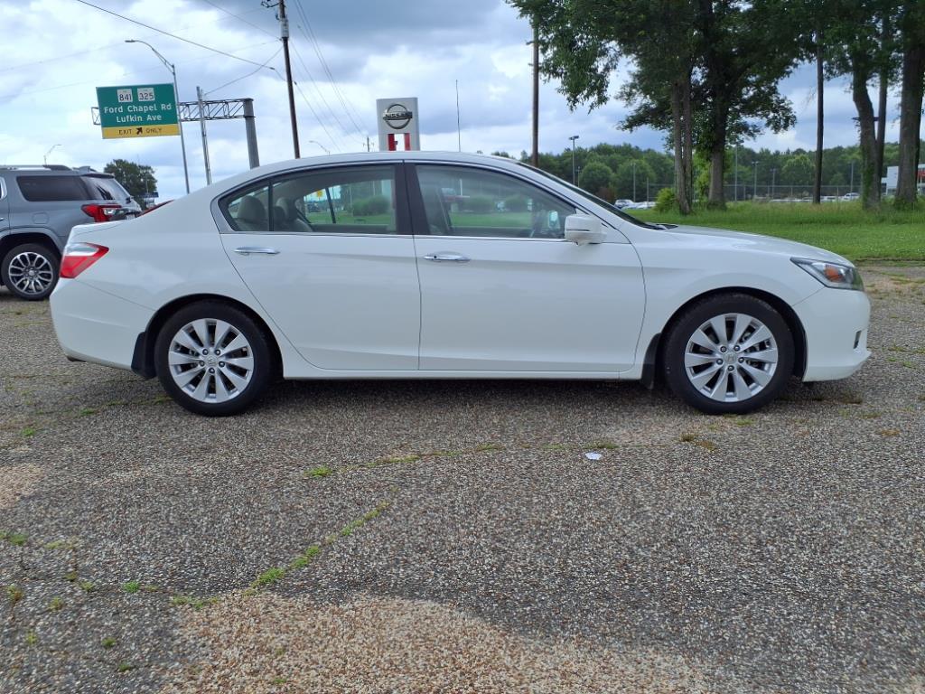 Used 2014 Honda Accord EX-L with VIN 1HGCR2F83EA191119 for sale in Lufkin, TX