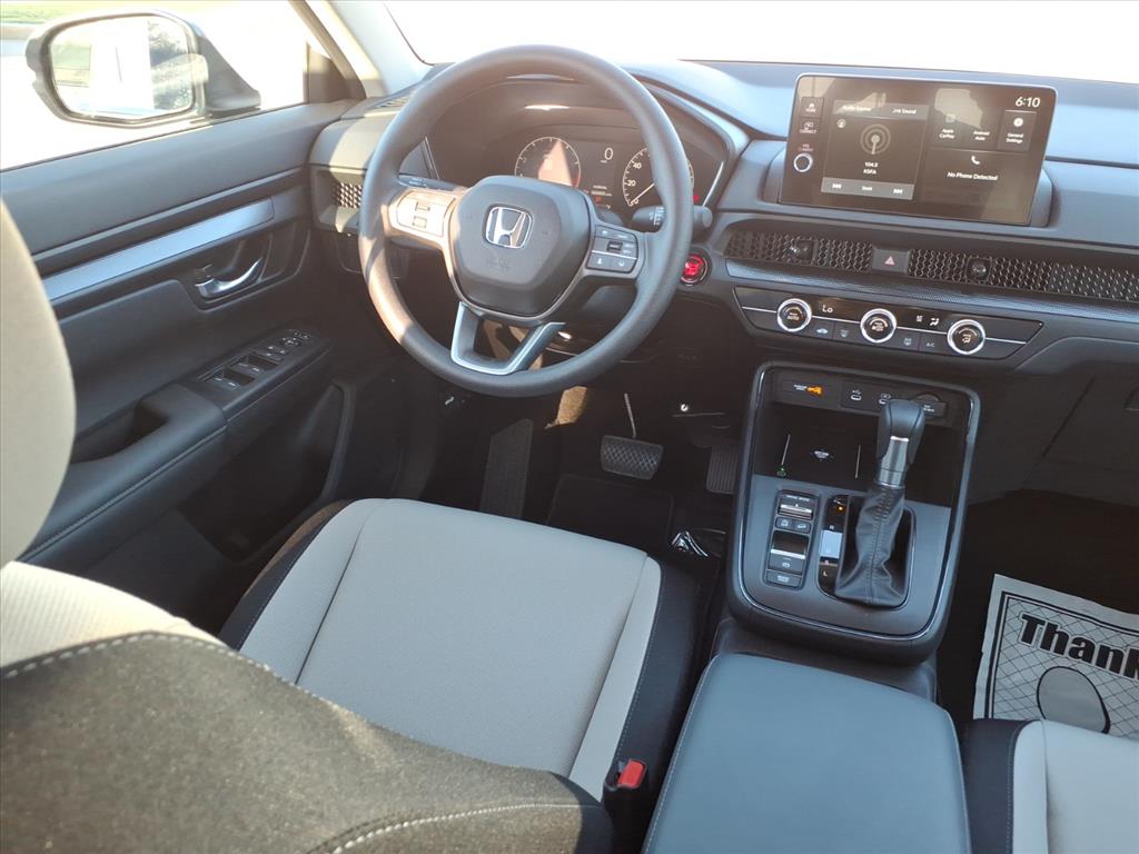 2026 Honda CR-V LX photo 4