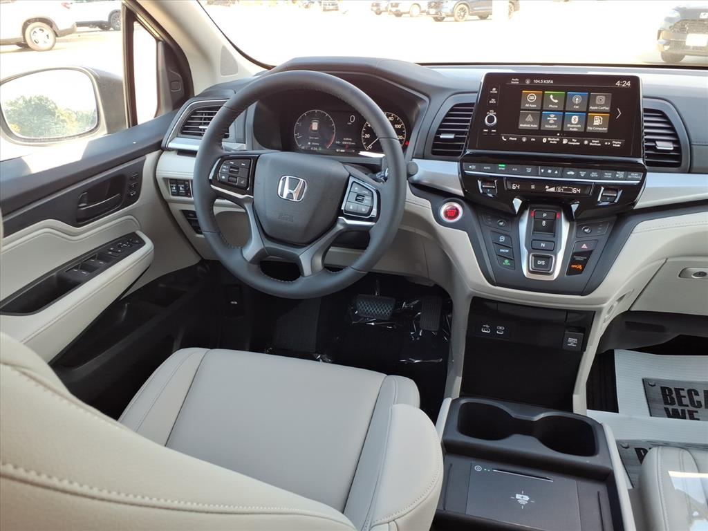 2026 Honda Odyssey EX-L photo 4