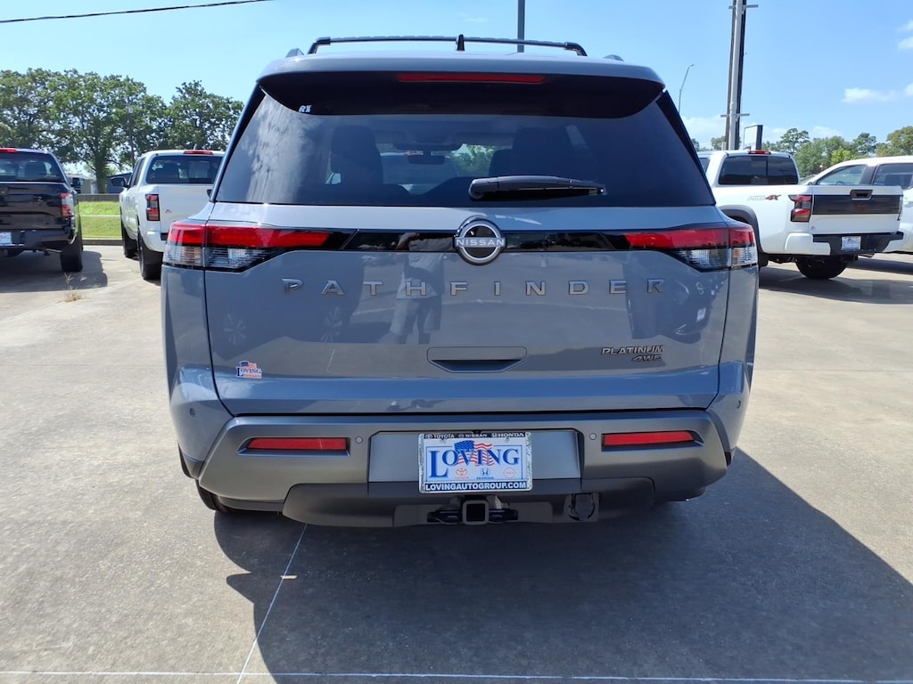 New 2026 Nissan Pathfinder Platinum SUV