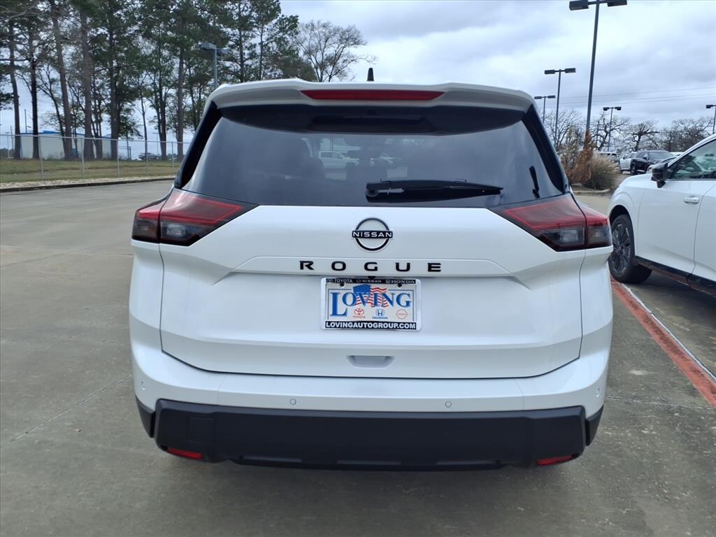New 2026 Nissan Rogue SV SUV