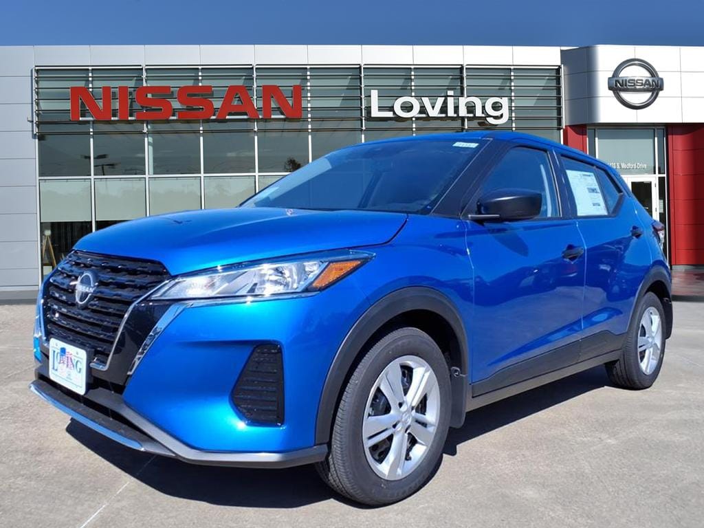 2025 Nissan KICKS PLAY Base's photo