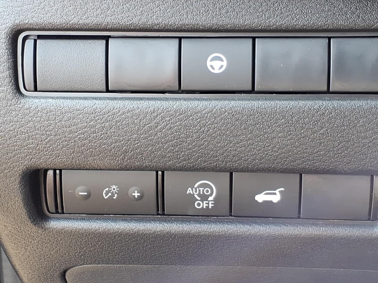 2026 Nissan Rogue SV - Photo 22