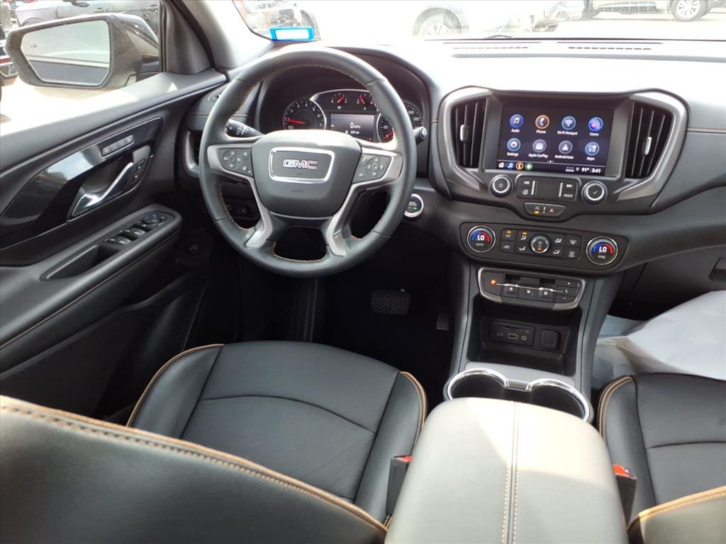 Used 2024 GMC Terrain AT4 SUV