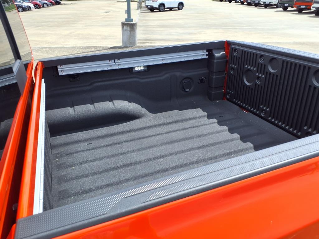 2025 Nissan Frontier PRO-4X - Photo 19