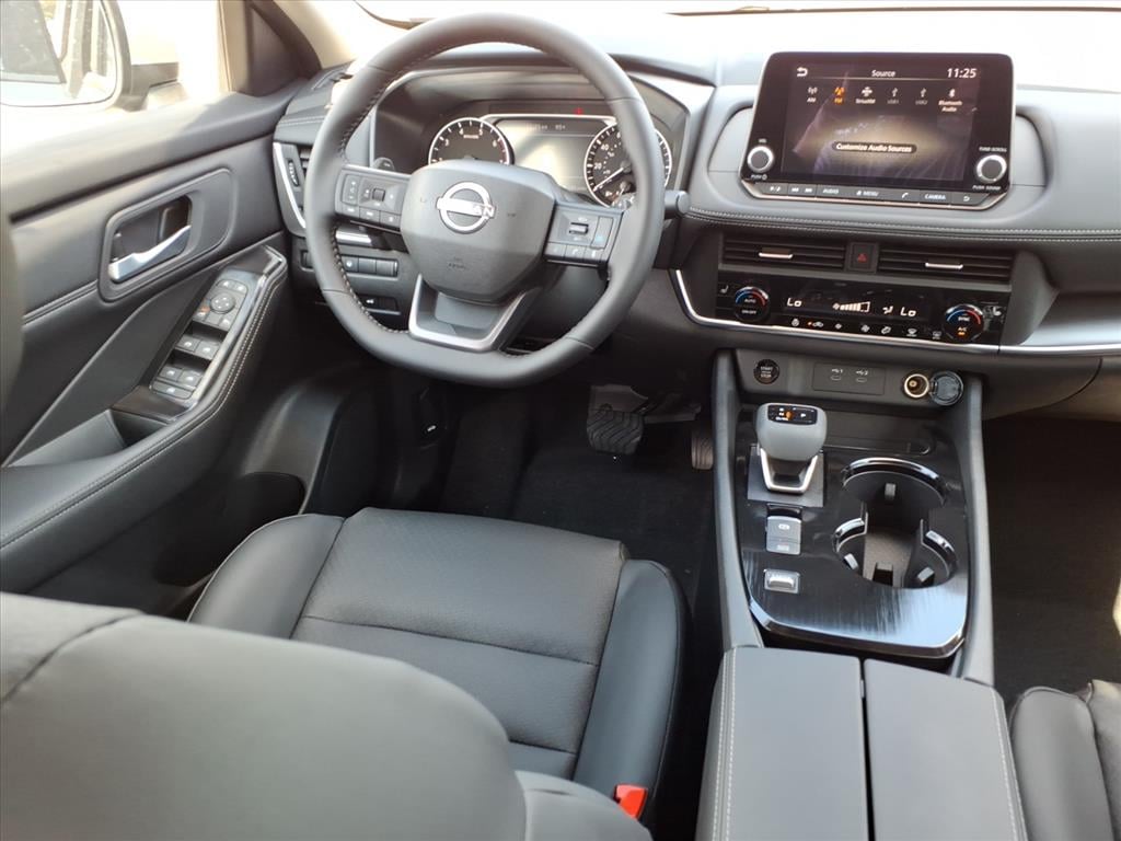 New 2026 Nissan Rogue SV SUV