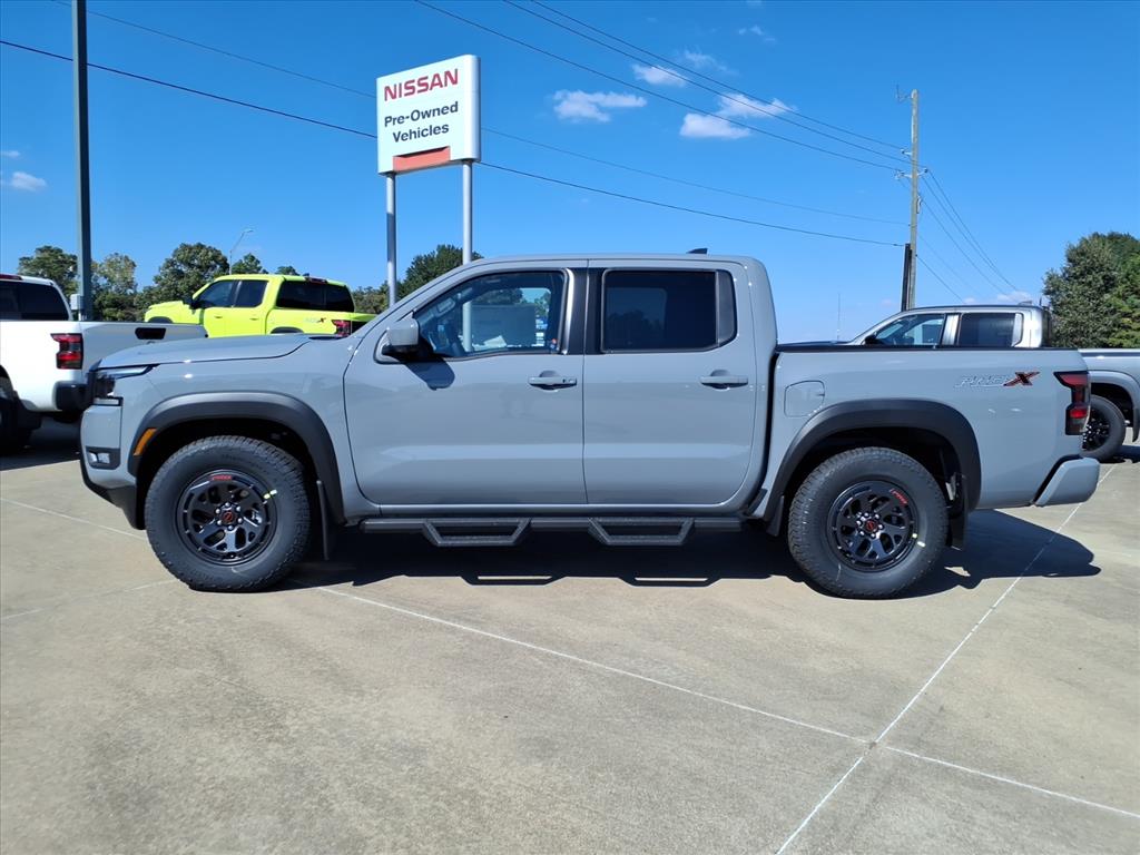 2026 Nissan Frontier PRO-X photo 2